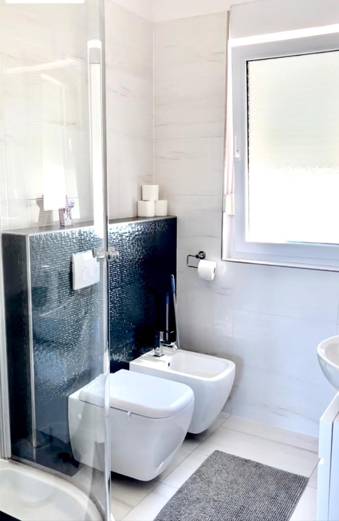 New Sunshine Apartment