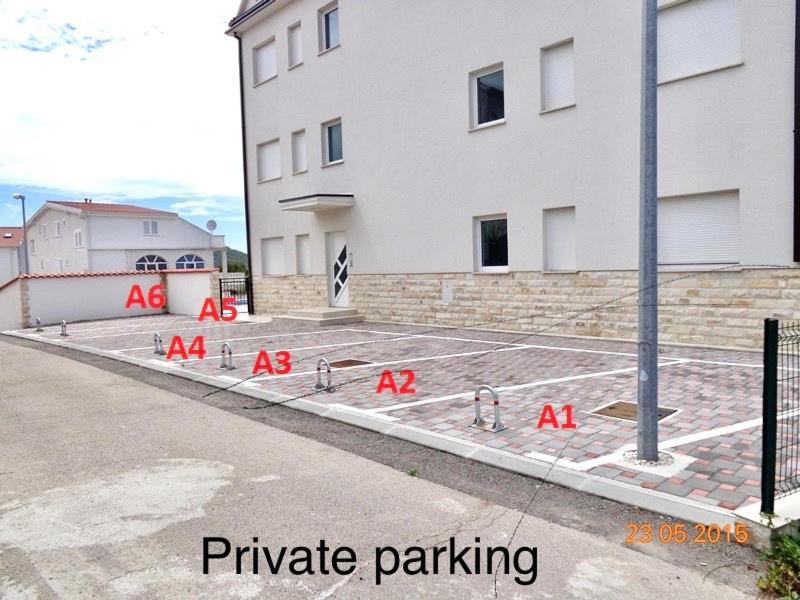 New Sunshine Apartment