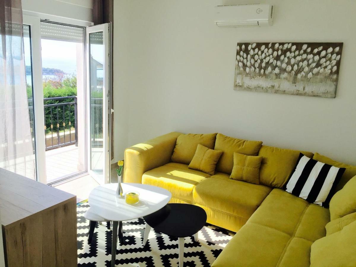 New Sunshine Apartment *